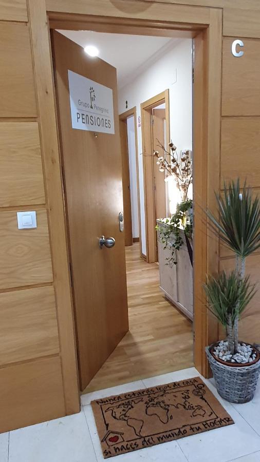 Peregrina Pension 4 O Pedrouzo Bilik gambar